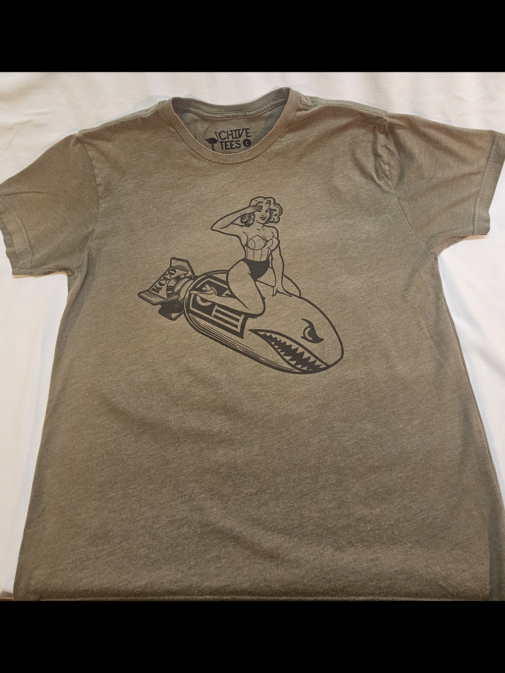 Chive Tees Men's VTG Pin-Up Girl Shark Bomber Short-Sleeve Graphic